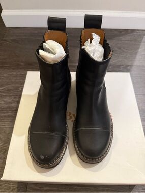 SeebyChloe Black Leather Women's Chelsea Ankle Boots